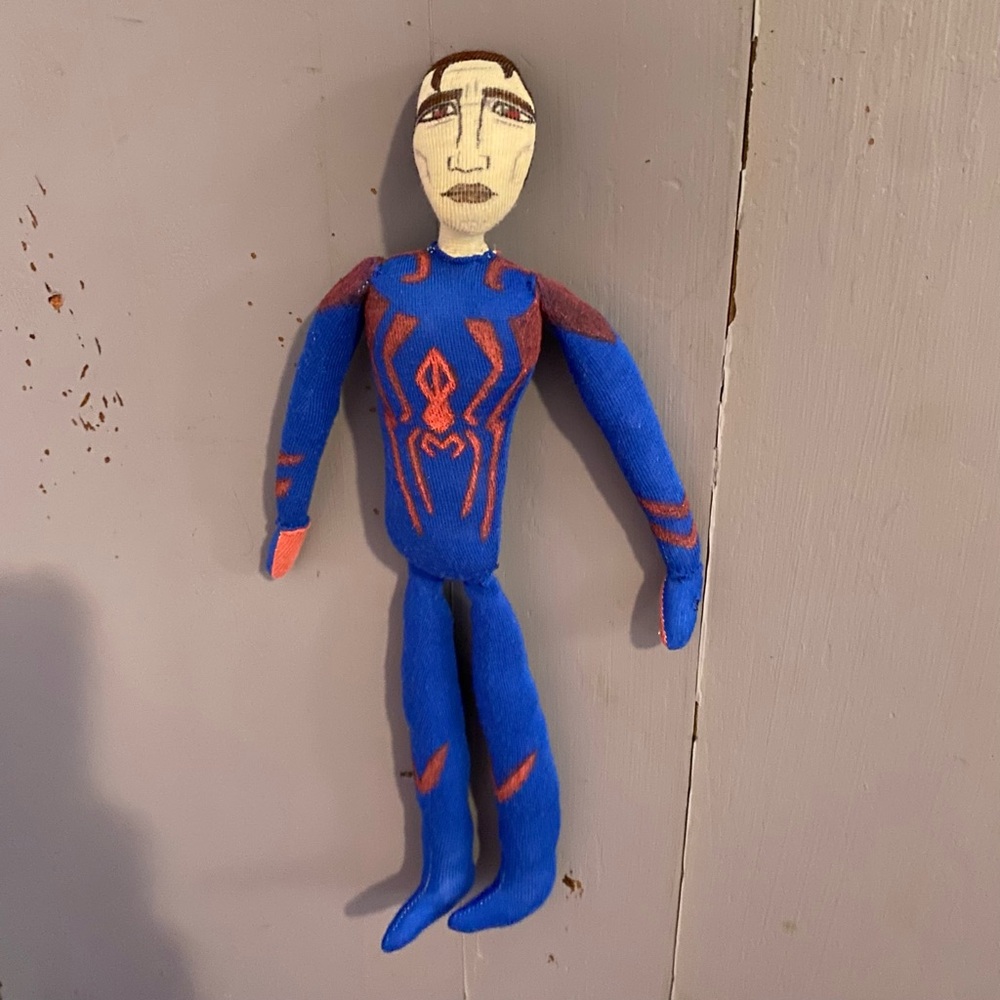 🕸️SPIDER-MAN 2099🕸️ 11” Custom PLUSH Miguel O’hara HANDMADE Collectible DOLL - Picture 11 of 13